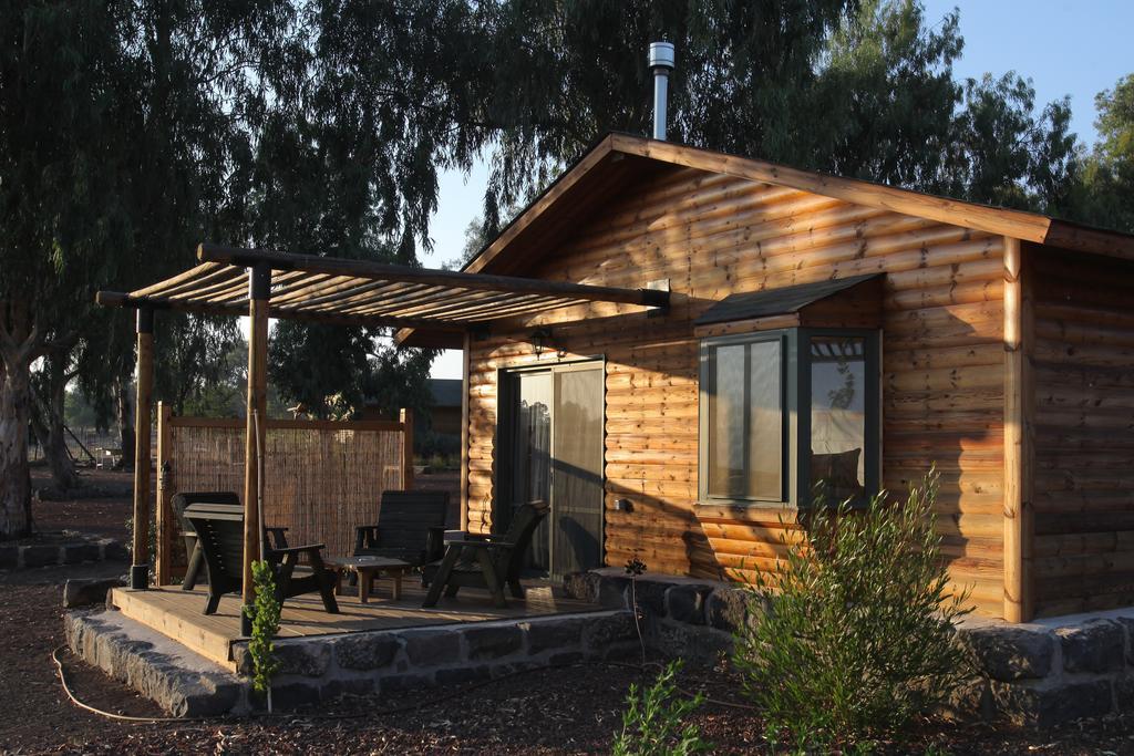 Assaf Boutique Winery & Cabins Kidmat Tsvi エクステリア 写真