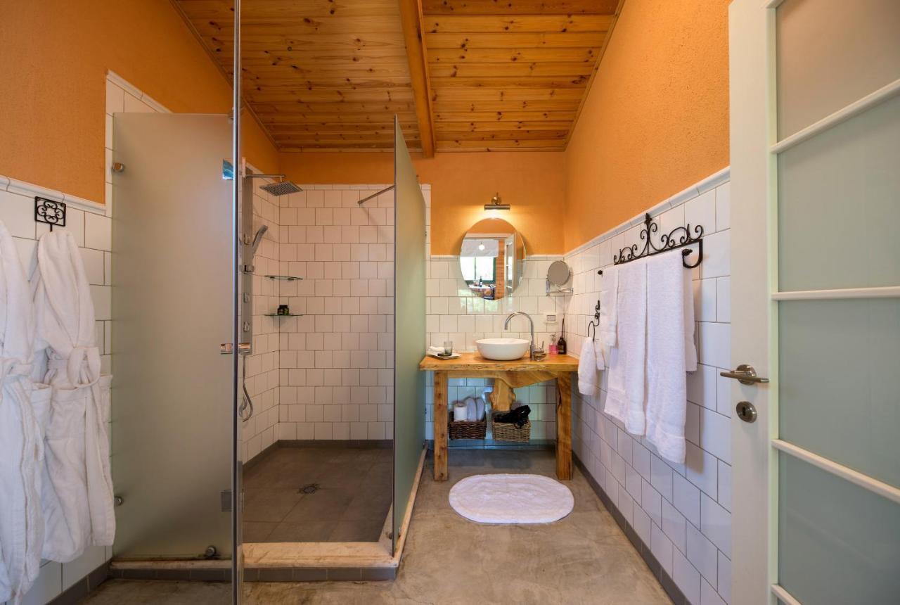 Assaf Boutique Winery & Cabins Kidmat Tsvi エクステリア 写真
